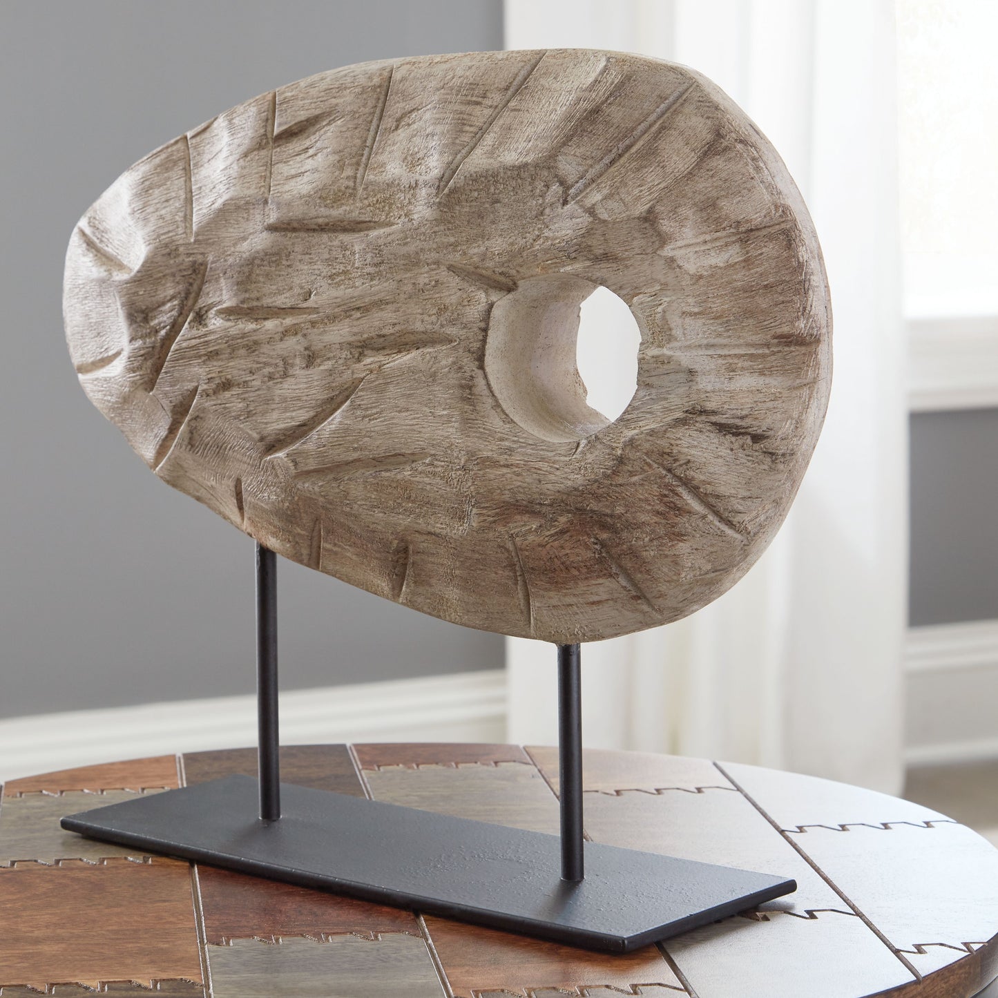 Dashburn - Sculpture - Antique White / Black