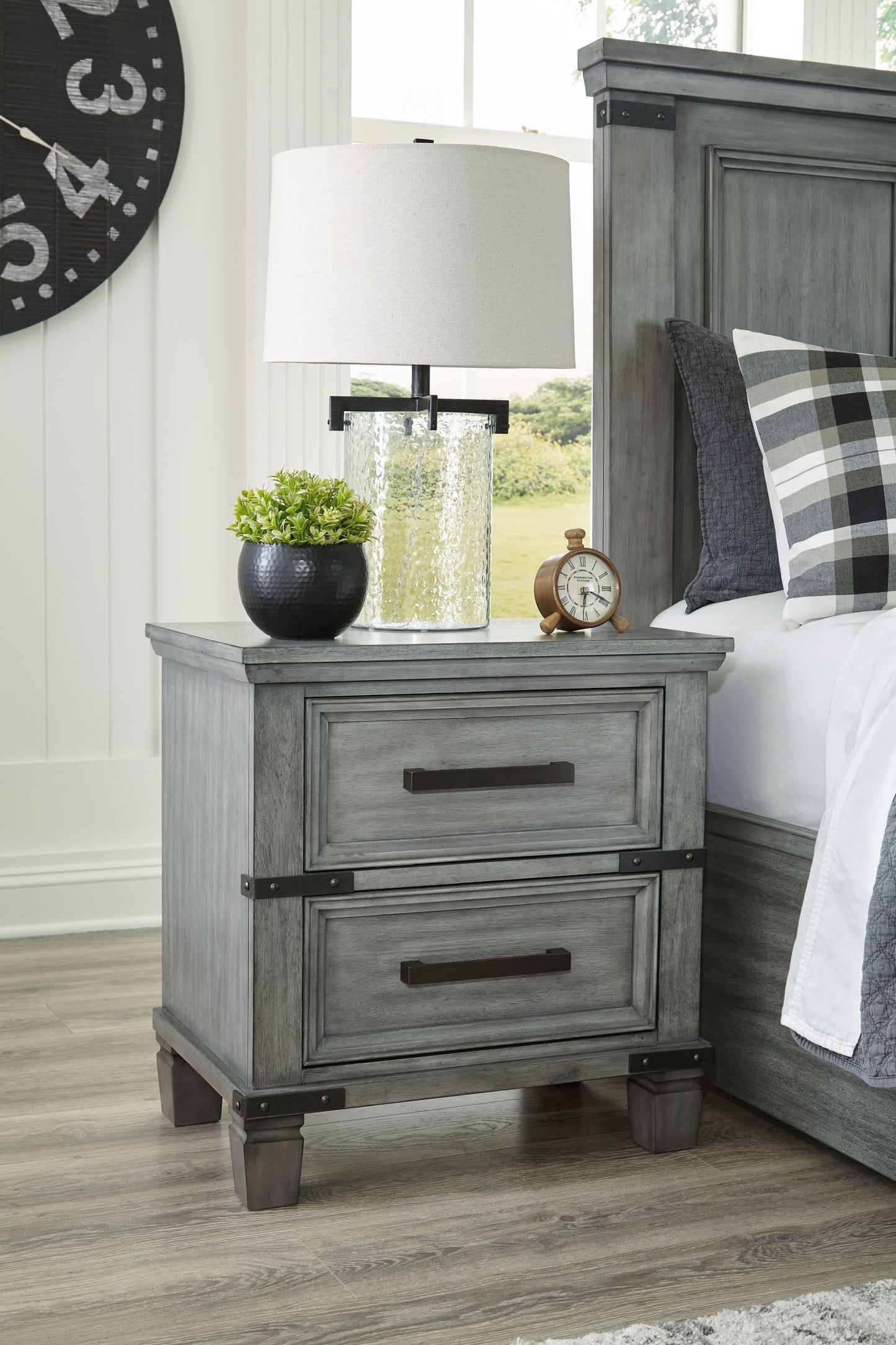 Russelyn - Two Drawer Night Stand - Gray