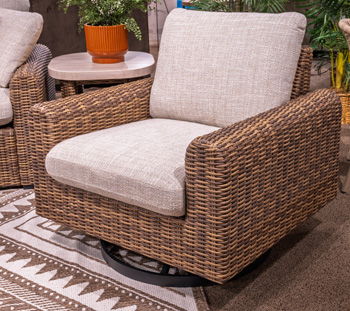 Dolan Creek - Swivel Lounge With Cushion - Gray / Brown