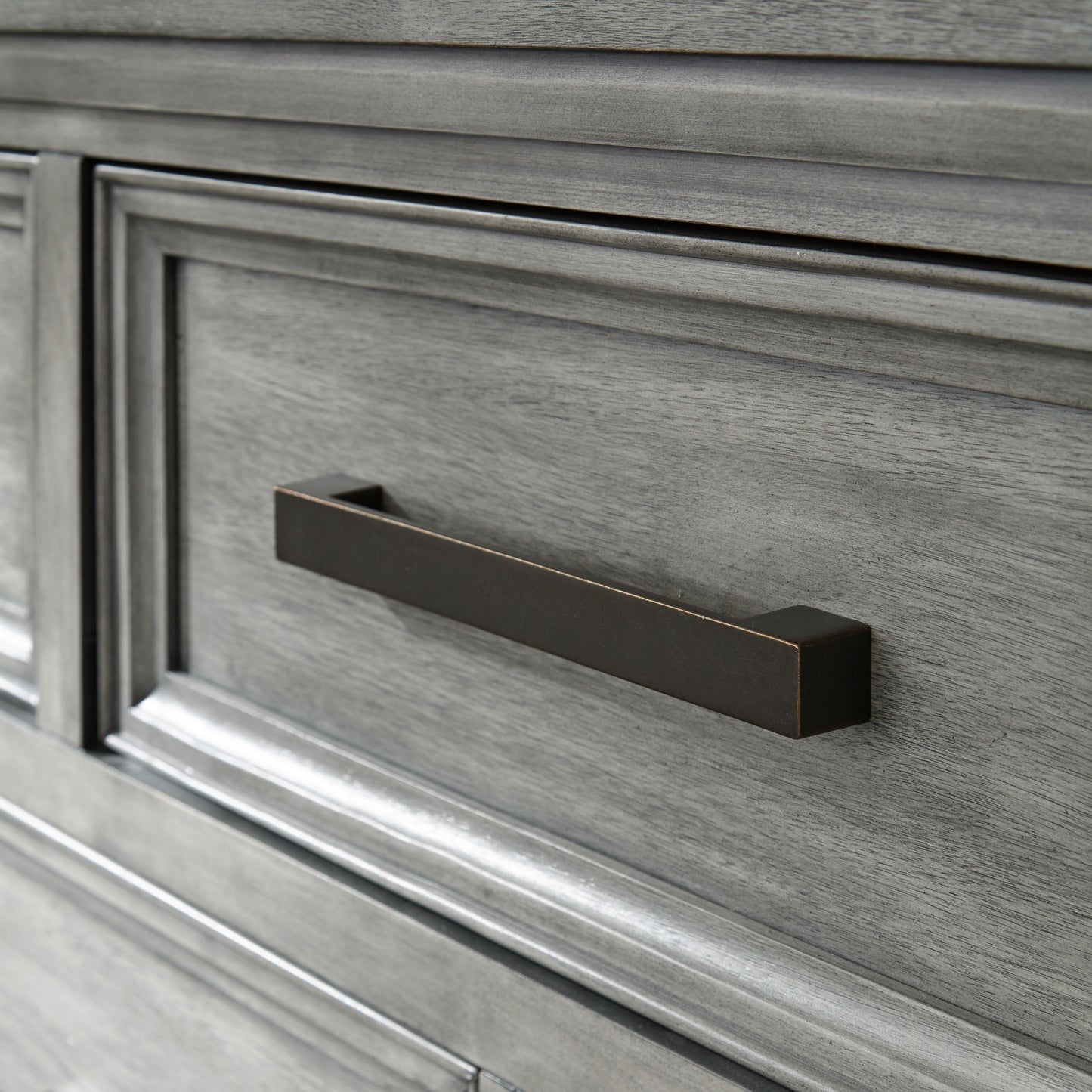 Russelyn - Dresser, Mirror - Gray